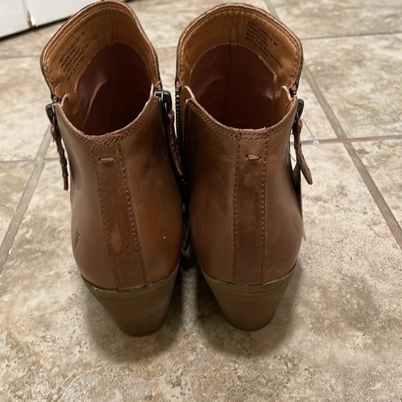 Frye Judith Double Zip Bootie - Picture 4 of 8